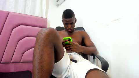 P I P E online show from December 15, 2024, 5:53 pm