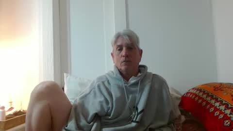 pirate334 online show from April 11, 2026, 2:49 am