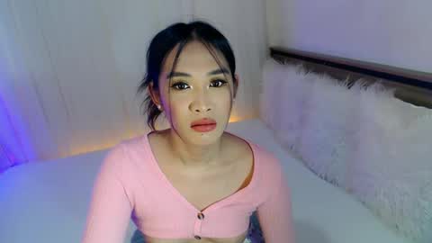 Ari online show from December 14, 2024, 8:34 am