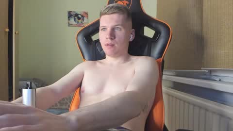 Pierre online show from December 16, 2024, 7:43 pm