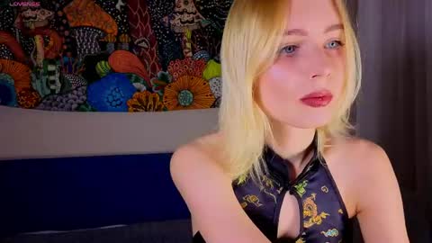 pis_sos online show from May 2, 2026, 9:20 pm