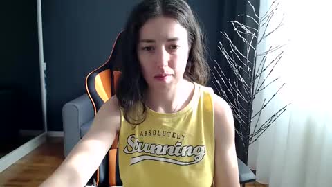 piscesgirl06 online show from January 15, 2025, 9:02 am