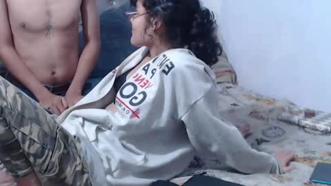 PiscisDreams online show from April 14, 2026, 3:12 am