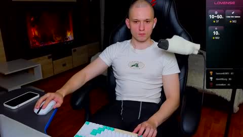 STRONGBEAUTY online show from January 25, 2025, 1:30 pm