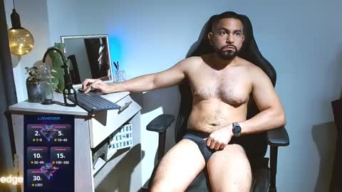 piter berlin online show from February 19, 2025, 1:08 am