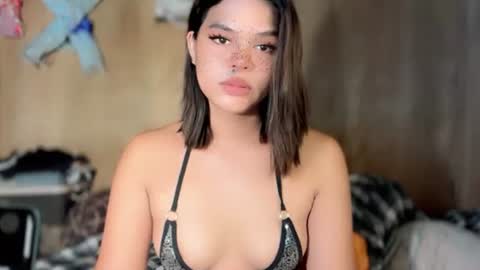 Snapshot of pititexxx69 chatting on June 24, 2026, 3:16 am sunshine online show from June 24, 2026, 3:16 am