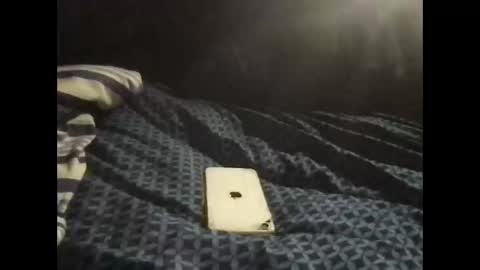 whom like be watching.i online show from September 9, 2025, 10:42 pm