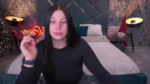 pixiehott online show from January 12, 2026, 7:41 pm