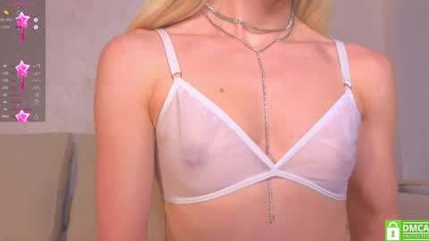 Snapshot of pixieprick chatting on October 17, 2025, 12:41 pm Emmy and Edward online show from October 17, 2025, 12:41 pm