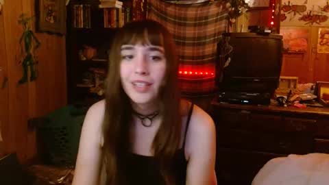 Izzy online show from January 17, 2025, 5:21 am