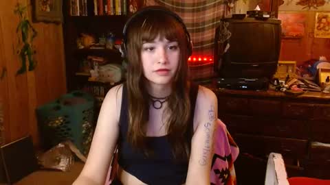 Izzy online show from January 23, 2025, 3:37 am