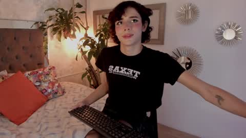 cris online show from February 5, 2025, 7:50 am