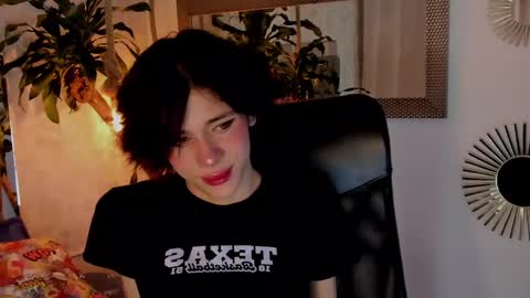 cris online show from February 10, 2025, 2:19 am