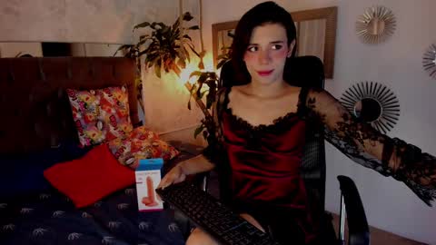 cris online show from February 11, 2025, 2:25 am