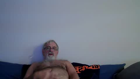 pjdaddjo775 online show from September 28, 2025, 9:36 am