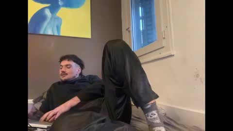 Zorro online show from November 6, 2025, 3:57 pm