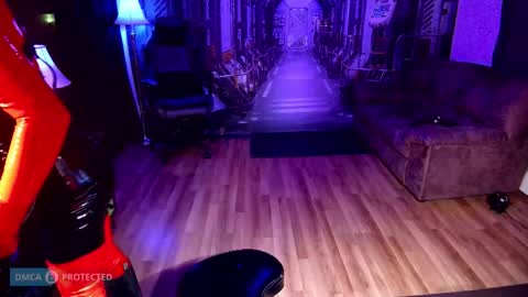 plasticme online show from December 20, 2025, 6:37 pm