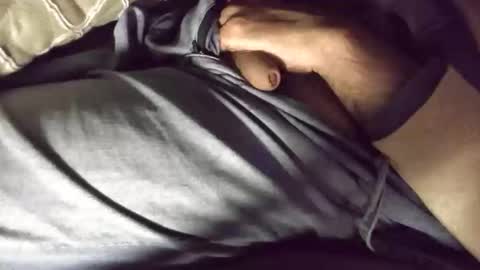 Snapshot of platoniclov chatting on April 22, 2026, 12:24 am platoniclov online show from April 22, 2026, 12:24 am