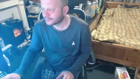 playboy_horny online show from November 16, 2025, 10:26 pm