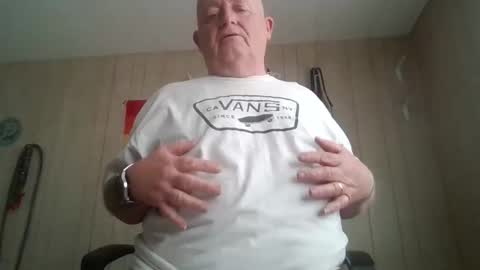 chaz online show from April 23, 2026, 11:40 pm