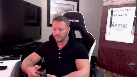 Player online show from January 28, 2025, 2:42 pm