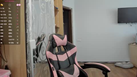 Snapshot of playful_mary chatting on September 9, 2025, 7:30 am Masha online show from September 9, 2025, 7:30 am