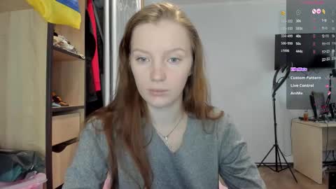 Snapshot of playful_mary chatting on October 22, 2025, 9:09 am Masha online show from October 22, 2025, 9:09 am