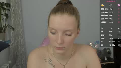 Snapshot of playful_mary chatting on November 5, 2025, 9:48 pm Masha online show from November 5, 2025, 9:48 pm