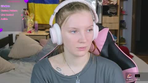 Snapshot of playful_mary chatting on January 11, 2026, 8:03 pm Masha online show from January 11, 2026, 8:03 pm