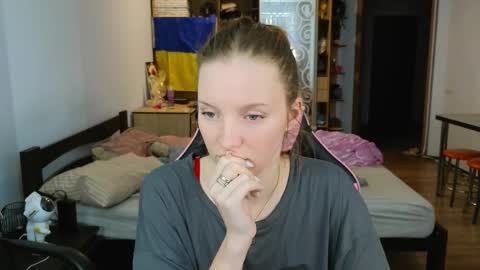 Snapshot of playful_mary chatting on January 14, 2026, 8:42 am Masha online show from January 14, 2026, 8:42 am