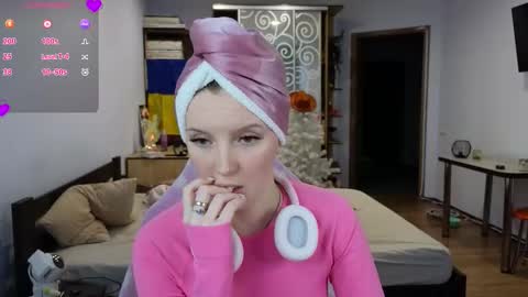 Snapshot of playful_mary chatting on January 19, 2026, 2:10 pm Masha online show from January 19, 2026, 2:10 pm