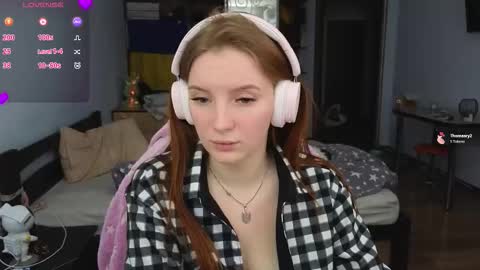 Snapshot of playful_mary chatting on February 1, 2026, 10:14 am Masha online show from February 1, 2026, 10:14 am