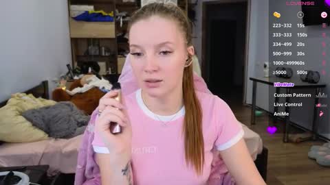 Snapshot of playful_mary chatting on March 5, 2026, 9:05 am Masha online show from March 5, 2026, 9:05 am