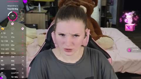 Snapshot of playful_mary chatting on March 5, 2026, 9:11 pm Masha online show from March 5, 2026, 9:11 pm