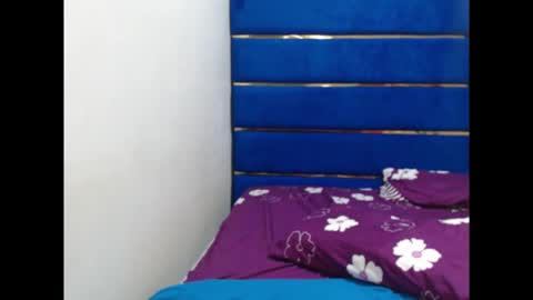 Playfuldollx online show from September 12, 2025, 8:31 pm