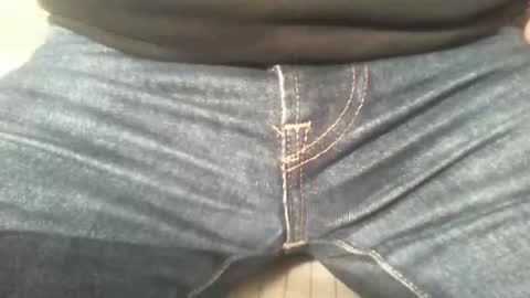 playfullfingers online show from January 2, 2025, 4:46 pm