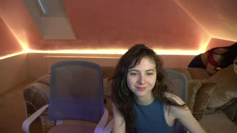 Lana online show from April 24, 2026, 11:34 am