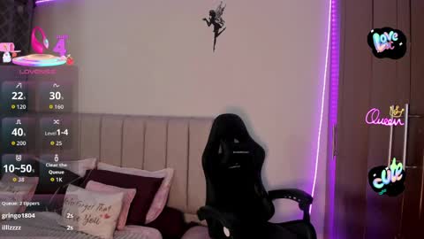 Snapshot of playsweetfer chatting on May 20, 2026, 1:12 am Ashely3 online show from May 20, 2026, 1:12 am
