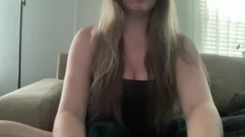 Caity online show from May 28, 2026, 9:01 pm