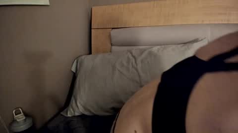 Jay online show from November 21, 2025, 7:07 am