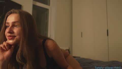 21 y.o Mila online show from December 14, 2025, 5:07 pm