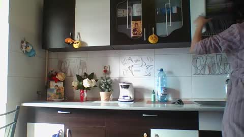 pleas3s_sweet online show from February 22, 2025, 11:24 am