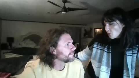 pleaserfurst online show from February 15, 2026, 7:51 am