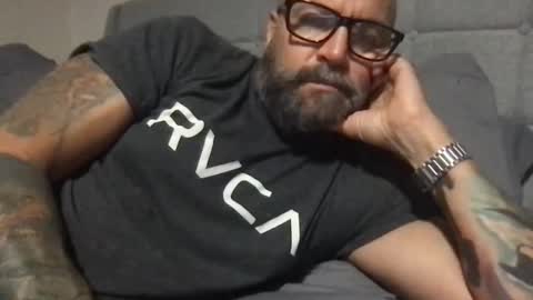 Snapshot of pleasesitonmycock chatting on May 10, 2026, 1:27 pm PleaseSitOnMyCock online show from May 10, 2026, 1:27 pm
