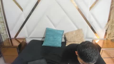 pleasure_duoo online show from November 22, 2025, 9:14 pm