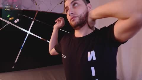 JUAN AND JULI online show from October 28, 2025, 9:39 pm