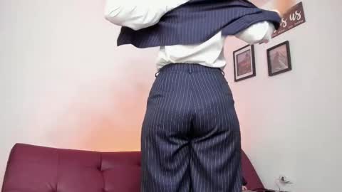 sergio   natalie online show from October 24, 2025, 8:00 am