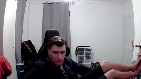 plkrisztian online show from March 19, 2026, 1:42 am