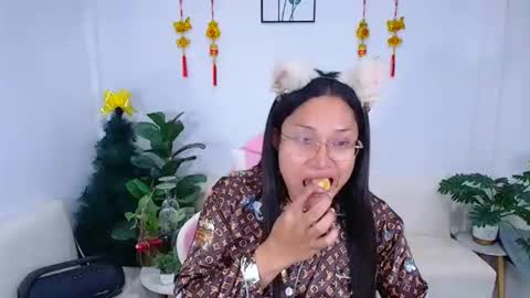 Ploysai online show from January 8, 2026, 3:14 pm