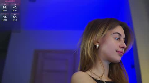 Ari online show from October 3, 2025, 2:41 am